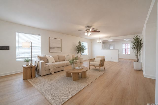 8011 SEATIDE VIS, San Antonio, TX 78249