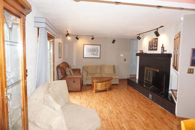 W183S7682 Kingston DRIVE, Muskego, WI 53150