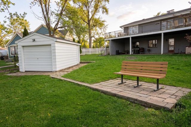 W183S7682 Kingston DRIVE, Muskego, WI 53150