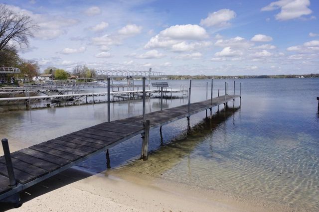 W183S7682 Kingston DRIVE, Muskego, WI 53150