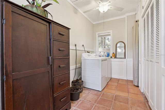 932 S RIVERSIDE DRIVE, Edgewater, FL 32132