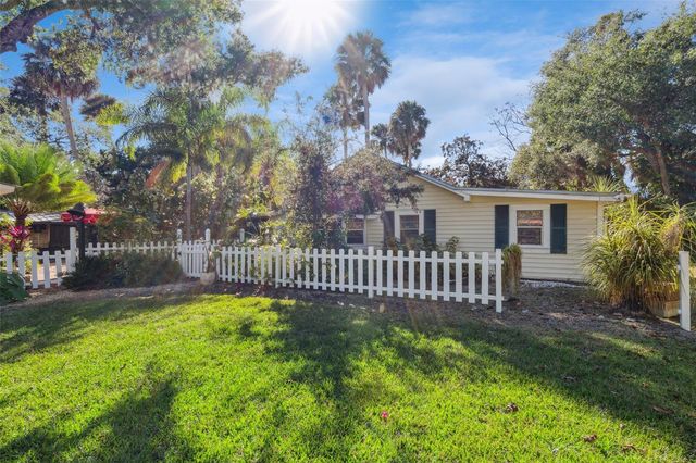 932 S RIVERSIDE DRIVE, Edgewater, FL 32132