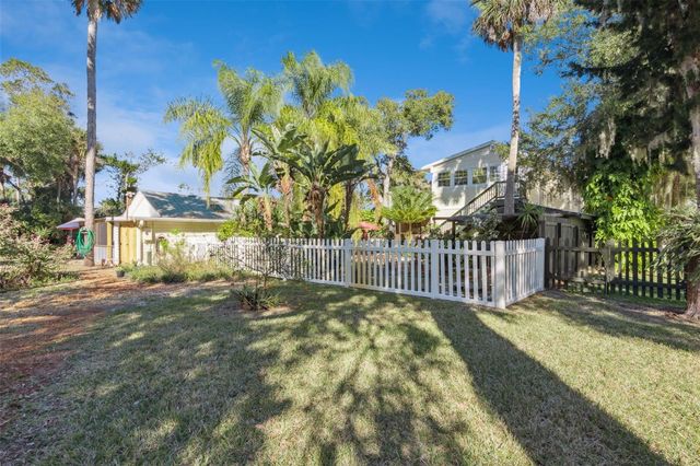 932 S RIVERSIDE DRIVE, Edgewater, FL 32132