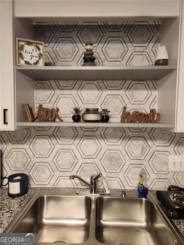 2785 Shoemaker Lane, Snellville, GA 30039