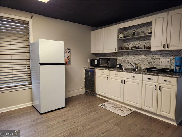 2785 Shoemaker Lane, Snellville, GA 30039