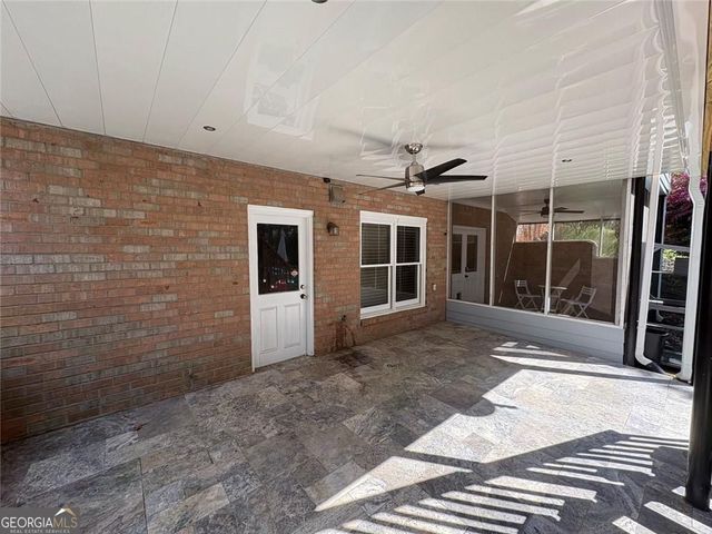 2785 Shoemaker Lane, Snellville, GA 30039