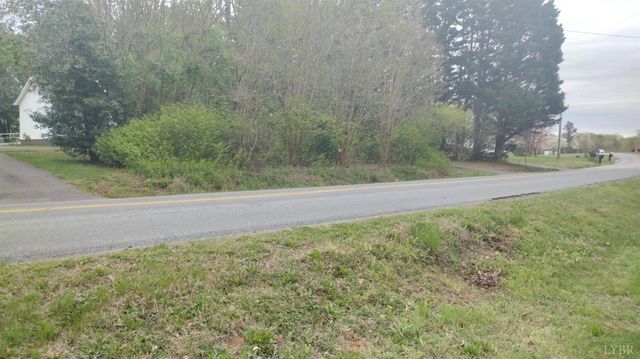 618 Prospect Road, Hurt, VA 24563