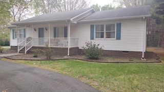618 Prospect Road, Hurt, VA 24563