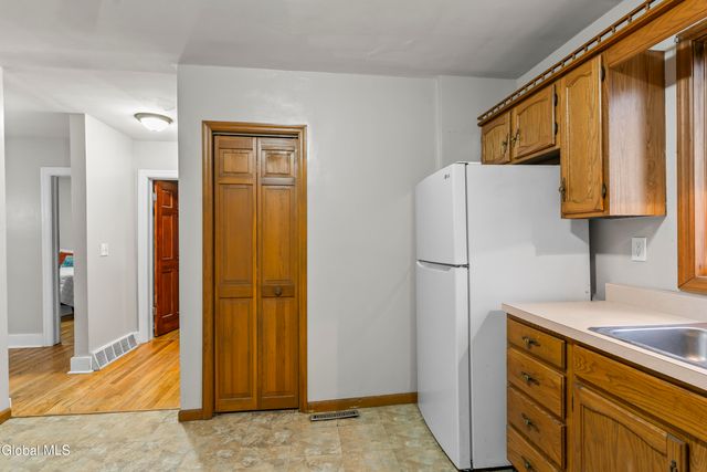 3011 Broadway, Rotterdam, NY 12306