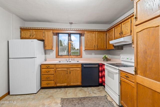 3011 Broadway, Rotterdam, NY 12306