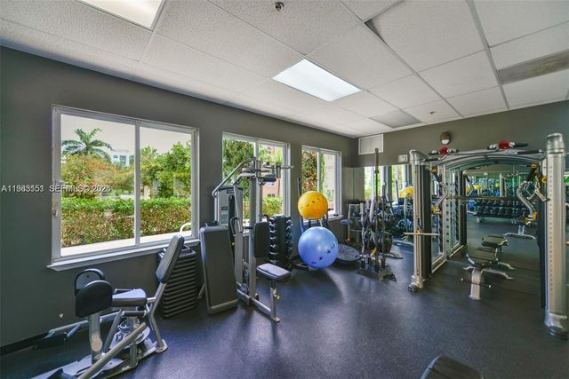 145 Jefferson Ave 445, Miami Beach, FL 33139