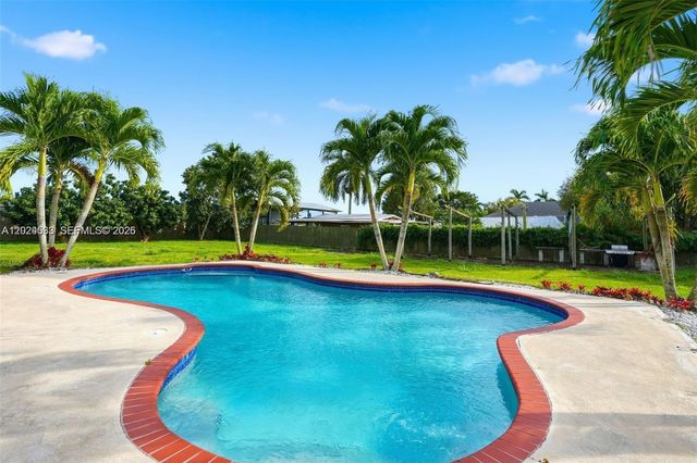 21080 SW 242nd Street, Homestead, FL 33031
