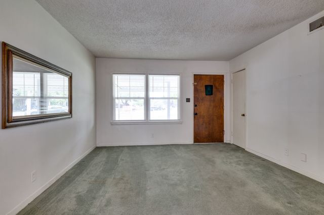 5205 Roxie Street, Haltom City, TX 76117