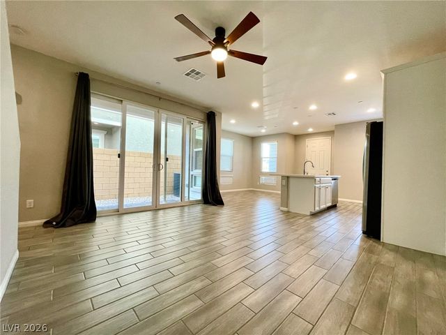 702 Cottonwood Hill Place, Henderson, NV 89011