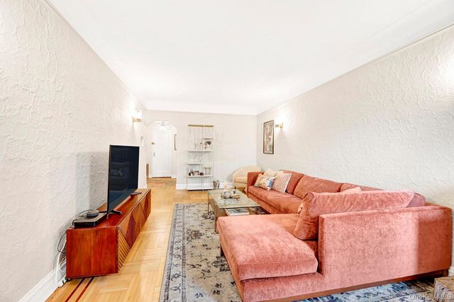 145 95th Street D6, Brooklyn, NY 11209