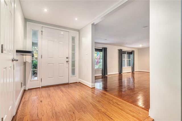 3600 CEDAR KNOLL Drive, Roswell, GA 30076