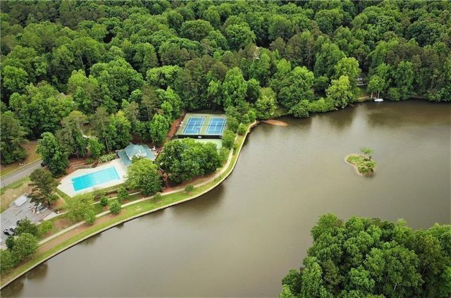 3600 CEDAR KNOLL Drive, Roswell, GA 30076