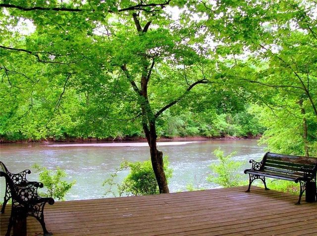 3600 CEDAR KNOLL Drive, Roswell, GA 30076