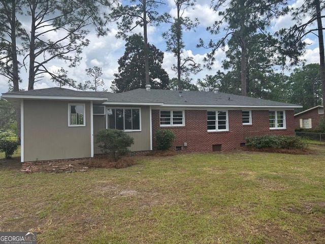 843 Prosperity Drive, Swainsboro, GA 30401