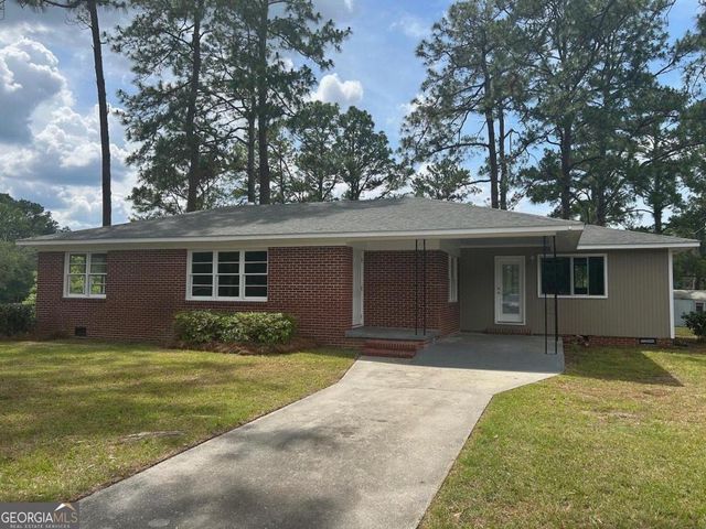 843 Prosperity Drive, Swainsboro, GA 30401
