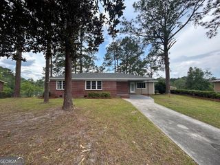 843 Prosperity Drive, Swainsboro, GA 30401