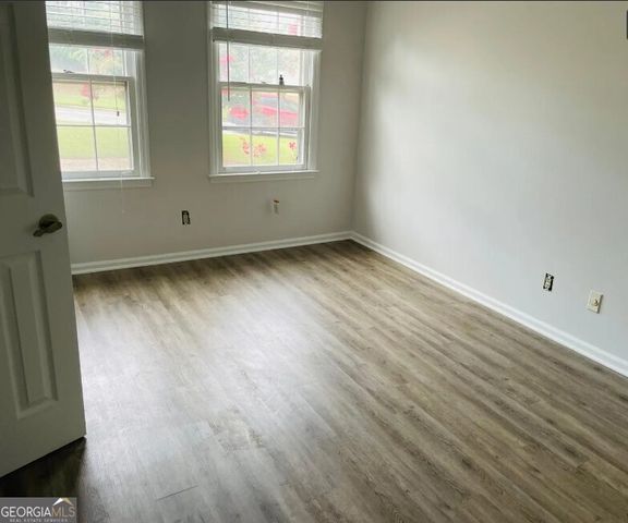 130 Holcomb Ferry Road, Roswell, GA 30076
