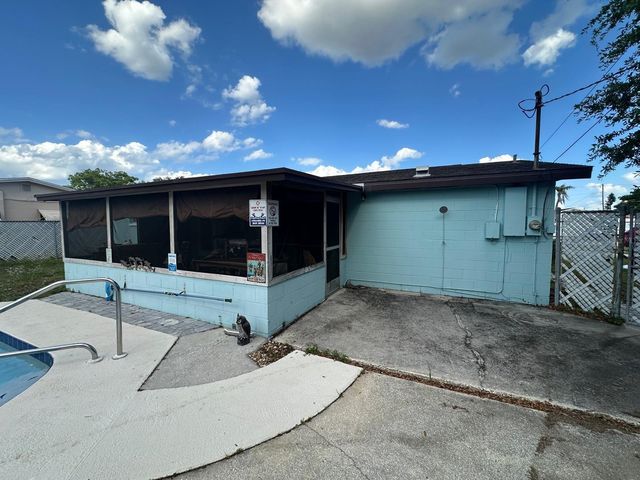 8740 58TH LANE N, Pinellas Park, FL 33782