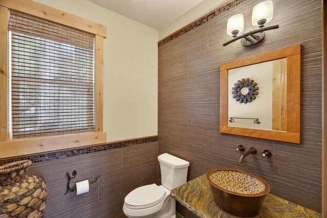 15043 Wolfgang Road, Truckee, CA 96161