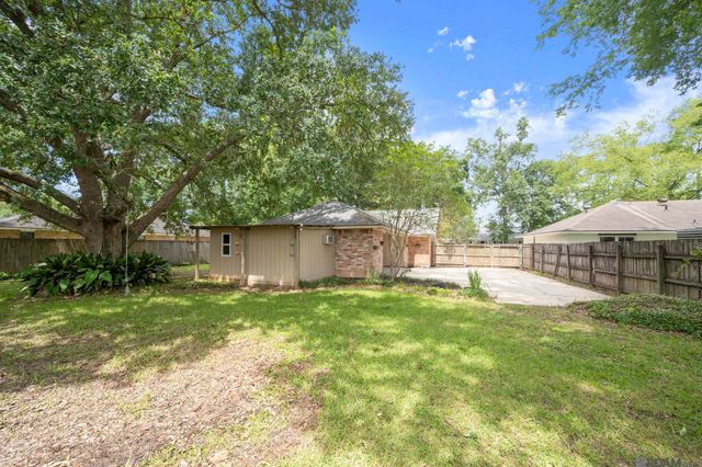 7613 President Dr, Baton Rouge, LA 70817