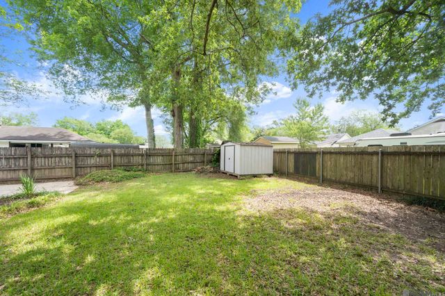 7613 President Dr, Baton Rouge, LA 70817