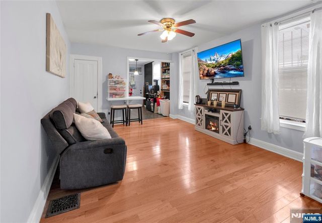 240 N 19th Street, East Orange, NJ 07017
