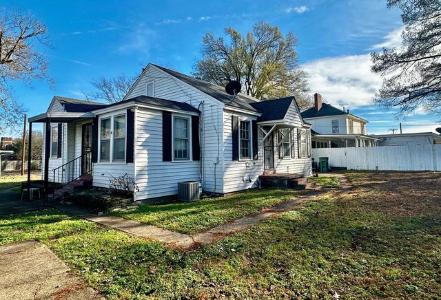 1108 WHITEHAVEN LN, Memphis, TN 38116