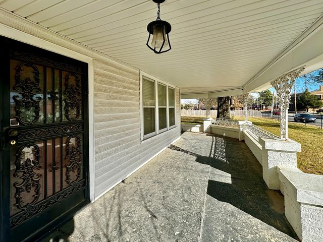 1108 WHITEHAVEN LN, Memphis, TN 38116