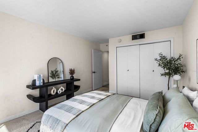 600 W 9th Street 1216, Los Angeles, CA 90015