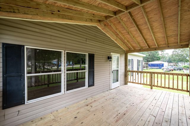 93 County Road 4020, Dayton, TX 77535