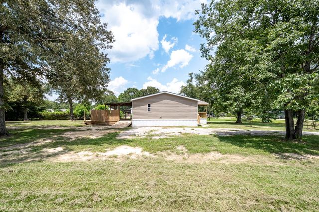 93 County Road 4020, Dayton, TX 77535