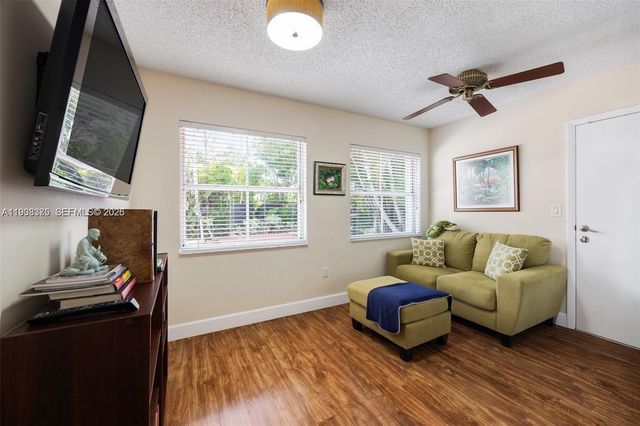 8610 SW 83rd St, Miami, FL 33143