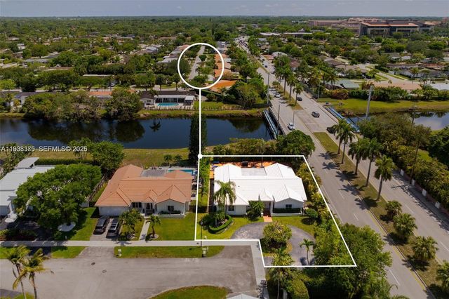 8610 SW 83rd St, Miami, FL 33143