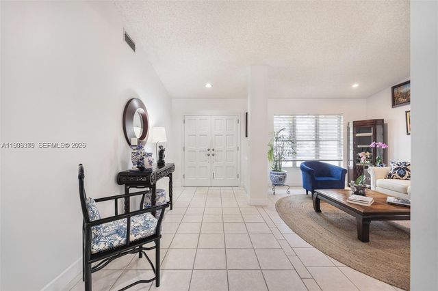 8610 SW 83rd St, Miami, FL 33143