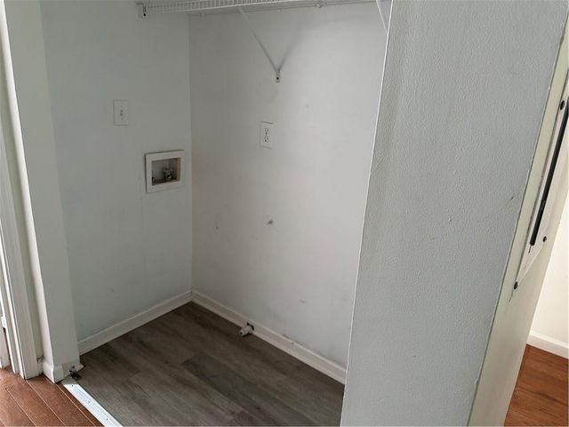 1271 Vintage Pointe Drive, Lawrenceville, GA 30044