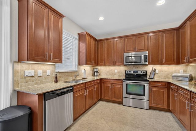 599 Dakota Drive, Jupiter, FL 33458