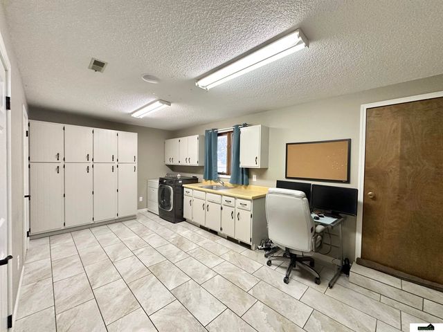 600 Russell Street, Firth, NE 68358