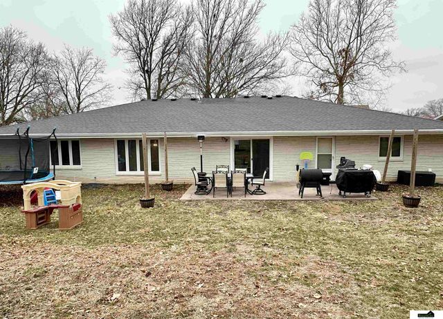 600 Russell Street, Firth, NE 68358