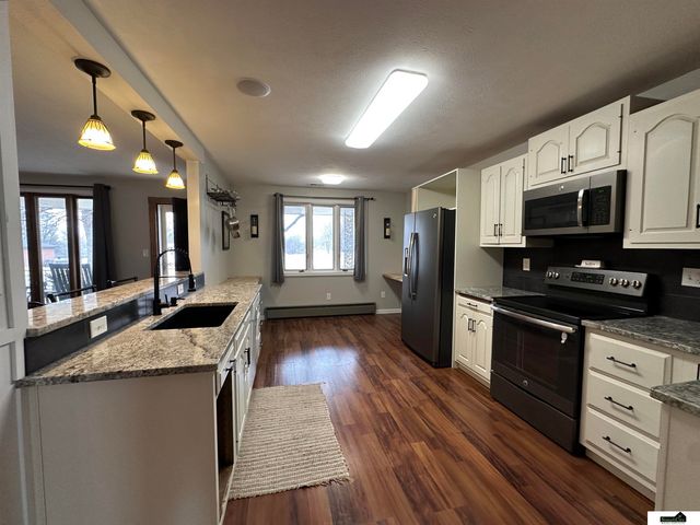 600 Russell Street, Firth, NE 68358