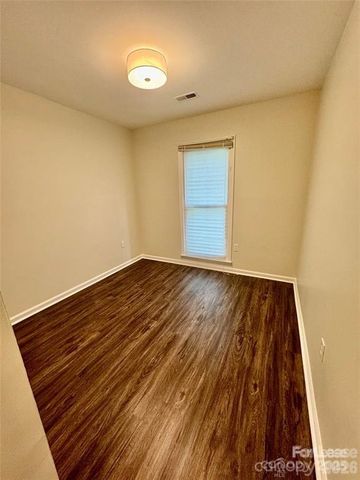 2423 Emstead Court, Charlotte, NC 28210