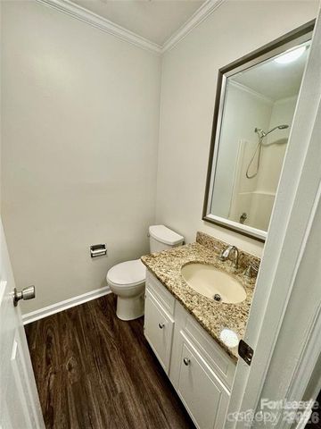 2423 Emstead Court, Charlotte, NC 28210