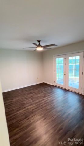 2423 Emstead Court, Charlotte, NC 28210