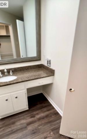 2423 Emstead Court, Charlotte, NC 28210