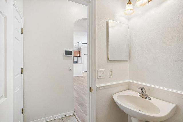 2331 CARNATION HILL COURT, Orlando, FL 32820