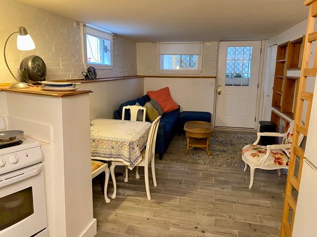 101 Fayerweather B, Cambridge, MA 02138